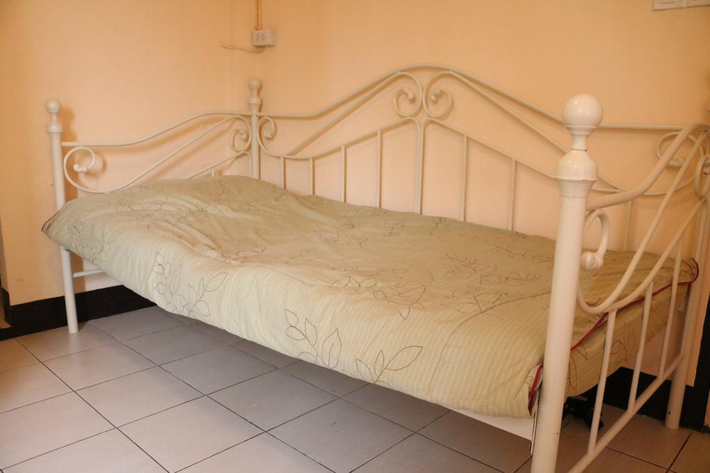 Eco House Daire Bangkok Dış mekan fotoğraf
